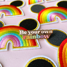 Afbeelding in Gallery-weergave laden, Enamel pin Be your own rainbow